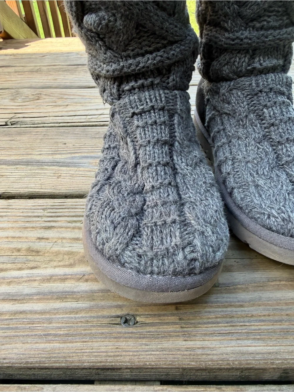 Rare UGG Charcoal Cable-Knit Over-the-Knee Boots size 6